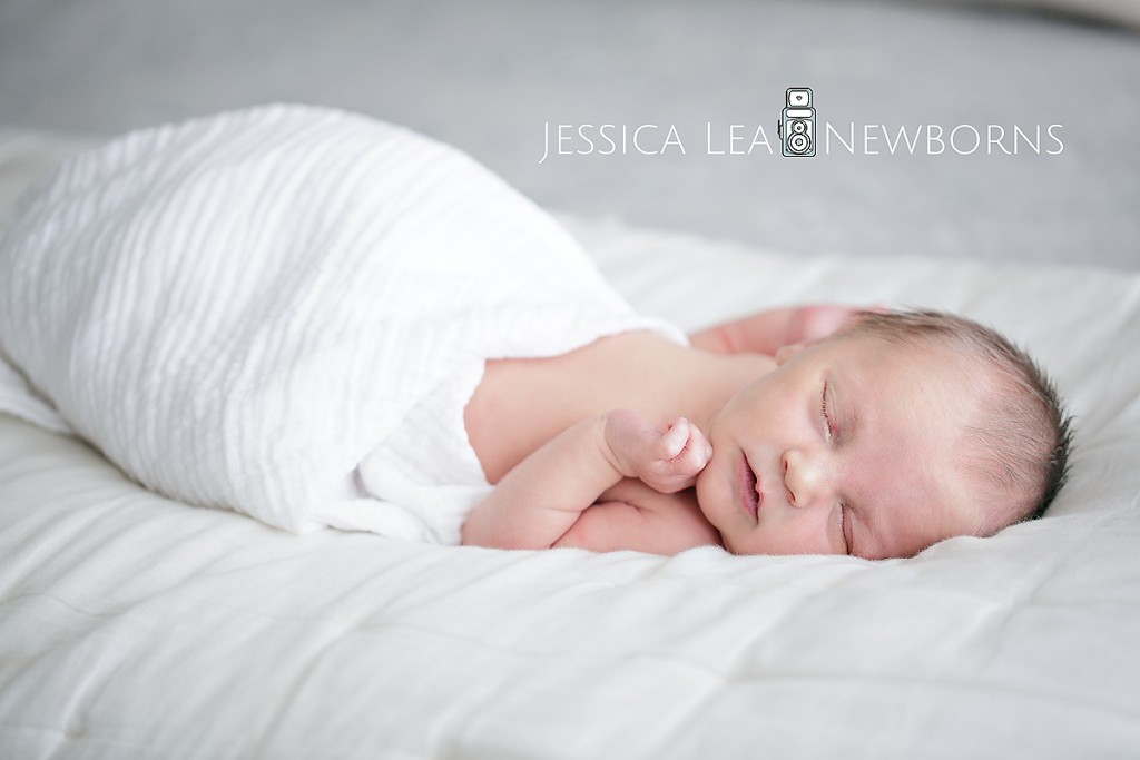 Lifestyle Newborn Photographer | Jessica Lea